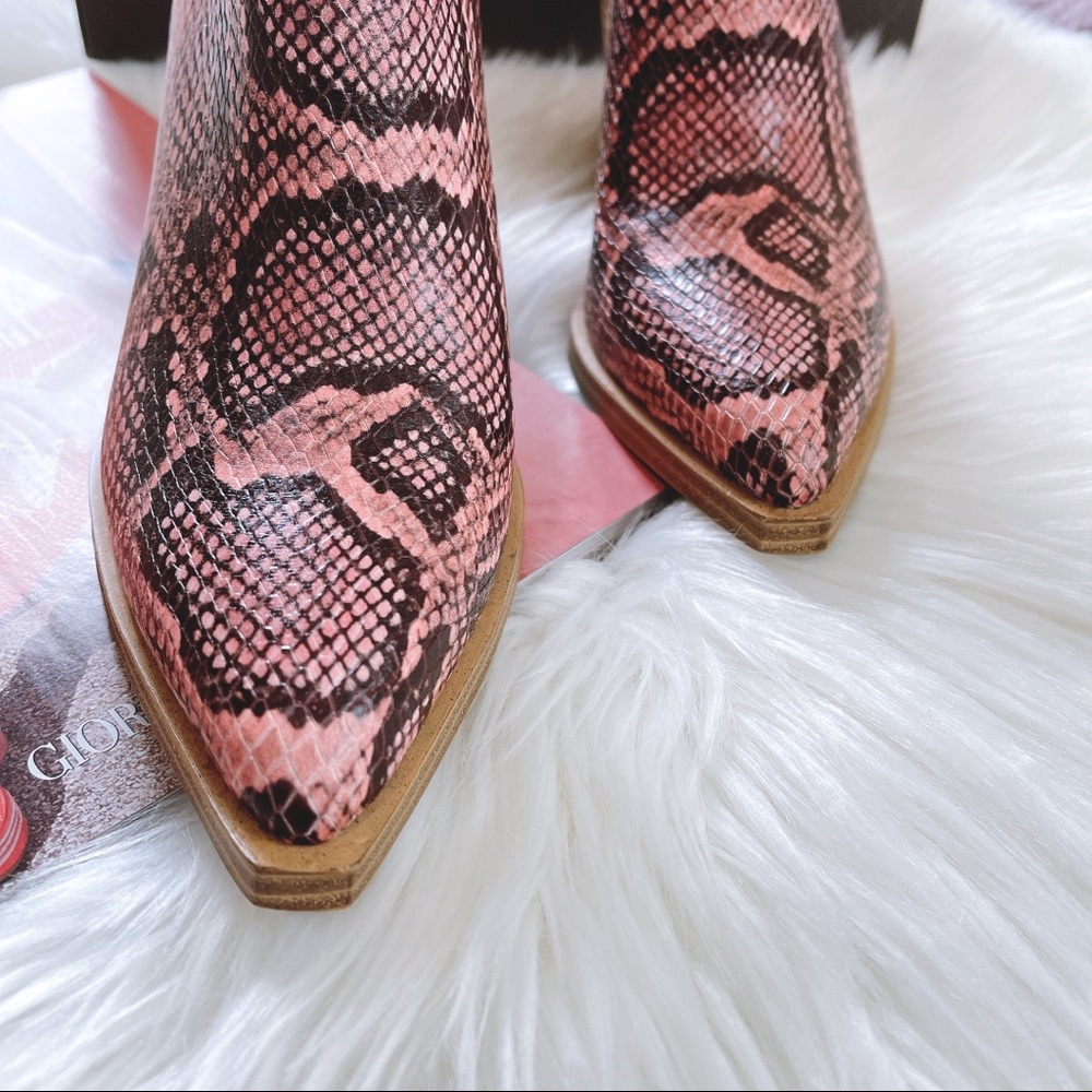 Vince Camuto Gigietta Bootie - Picture 7 of 9